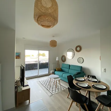 Charme Des Quais, Proche Centre Et Lägenhet Dunkirk