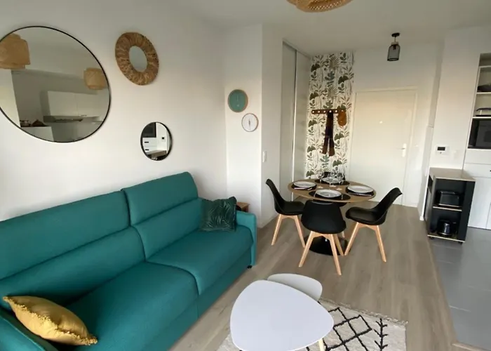 Charme Des Quais, Proche Centre Et Appartement Dunkirk